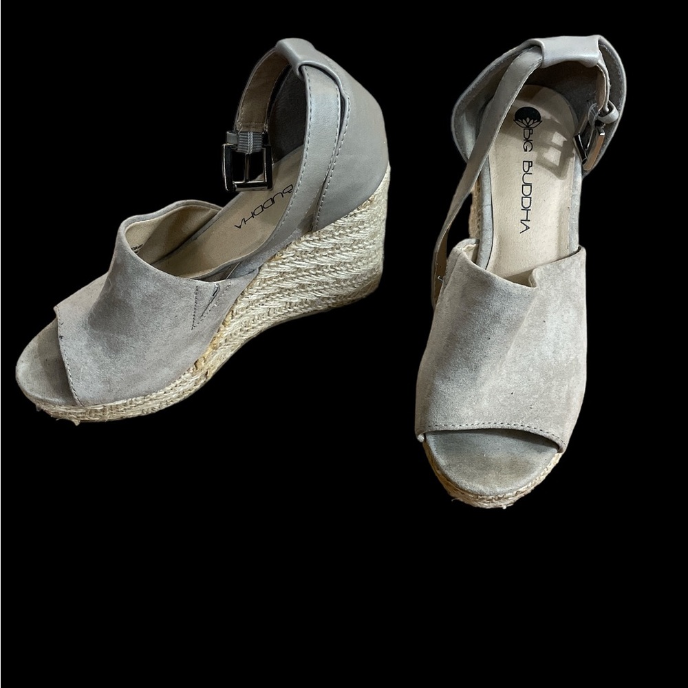 Big Buddha taupe suede raffia straw ankle strap fall boho wedges 6.5